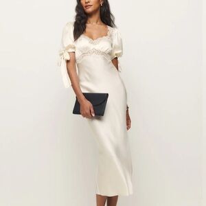 Reformation: STELLA Cream Lace Dress